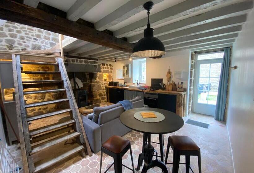 مبيت وإفطار Domaine Des Tours Vauquelin