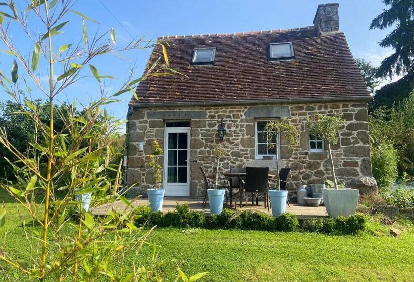 مبيت وإفطار Domaine Des Tours Vauquelin