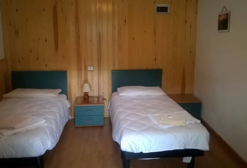 مبيت وإفطار La Genzianella