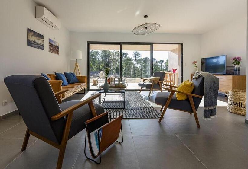 Calarossa Bay Resort