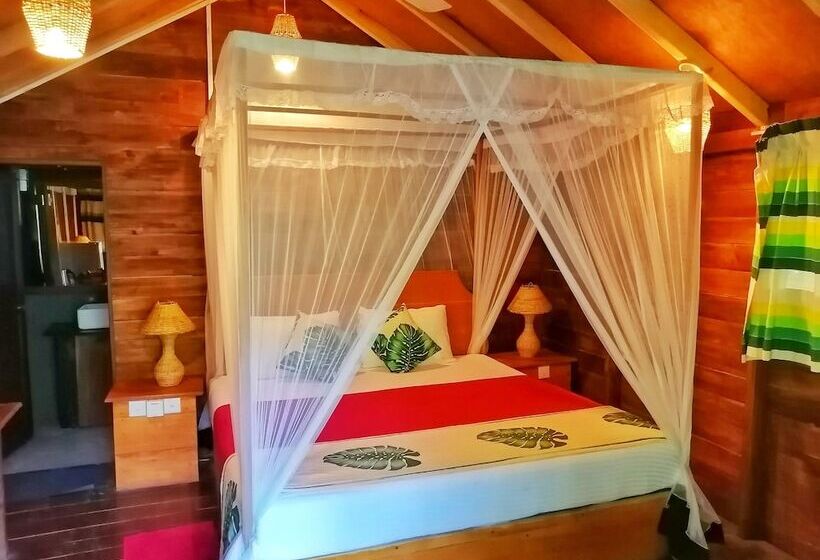 ホテル 360 Rainforest