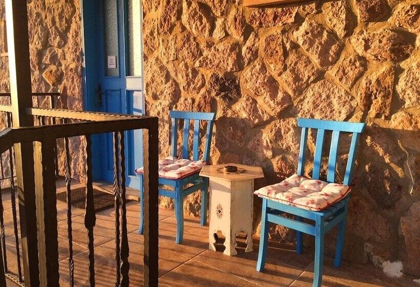 فندق Alterna Koy Evi