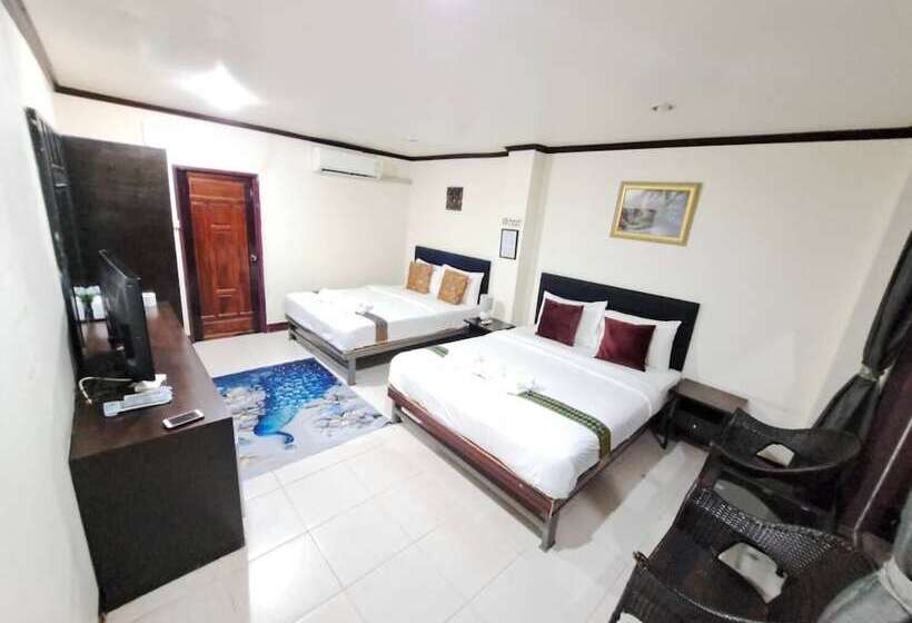 בית מלון כפרי Ban Kiang Fah Resort Chongmek