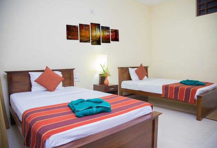 בית מלון כפרי Blue Magpie Lodge