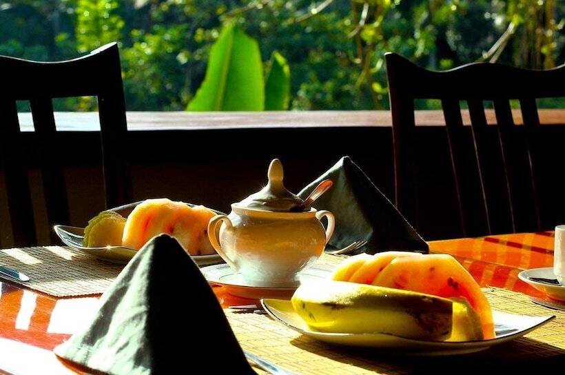 ホテル Blue Magpie Lodge