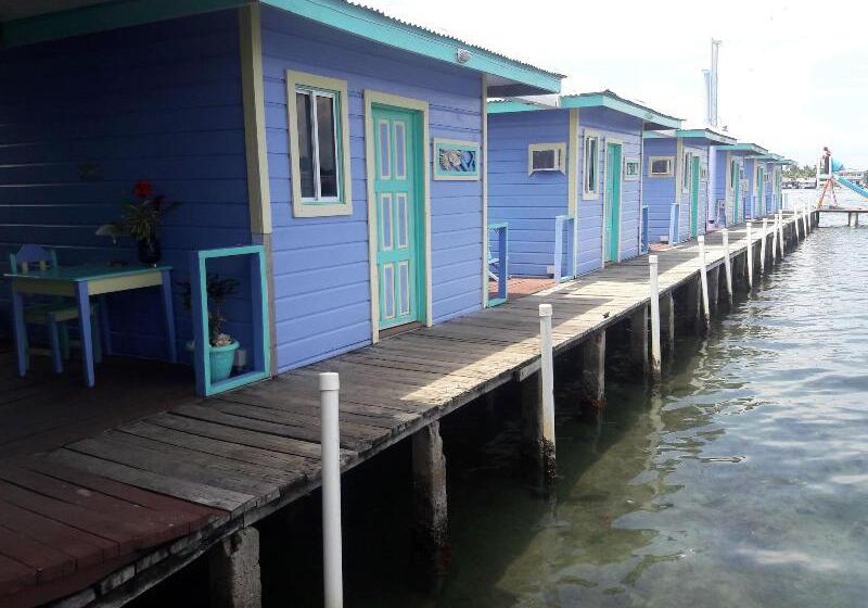 Отель Cosmic Crab Resort