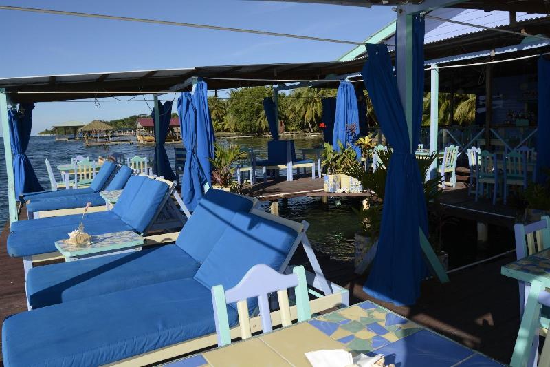 Отель Cosmic Crab Resort