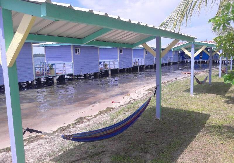 Отель Cosmic Crab Resort