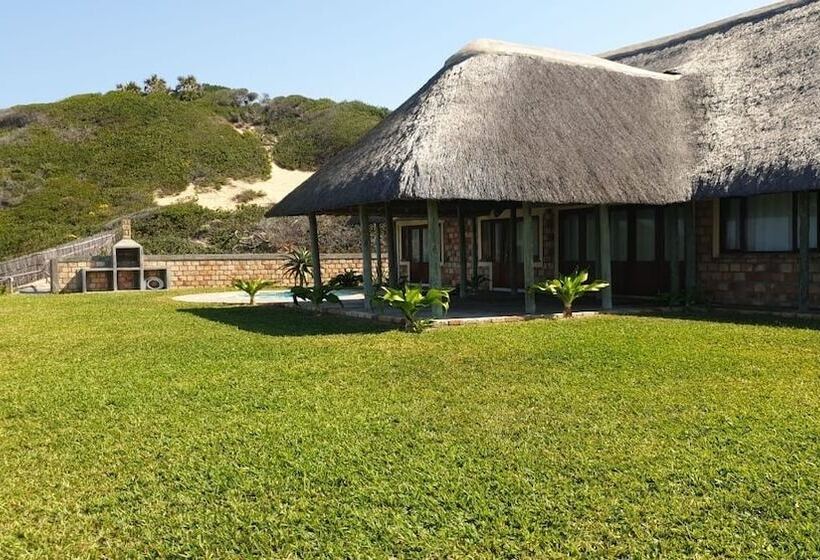 فندق Oyster Bay Estate