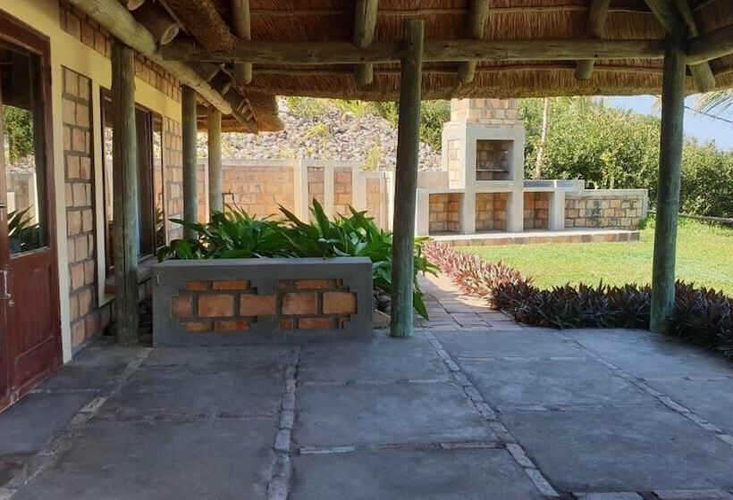 فندق Oyster Bay Estate