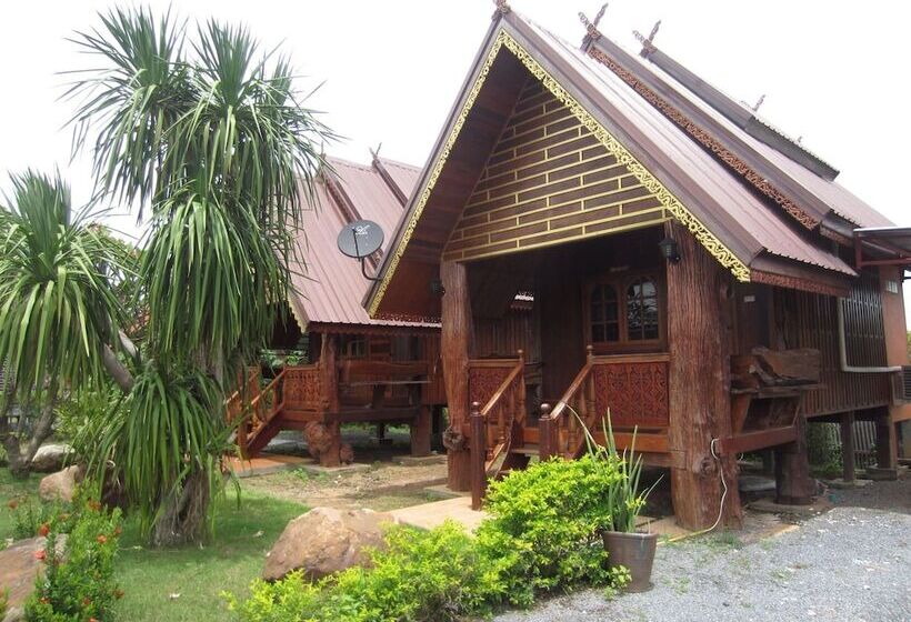 Szálloda Pialo Resort