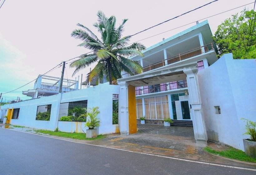 호텔 Beach Villa Polhena