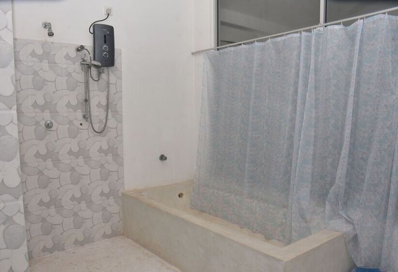 호텔 Beach Villa Polhena