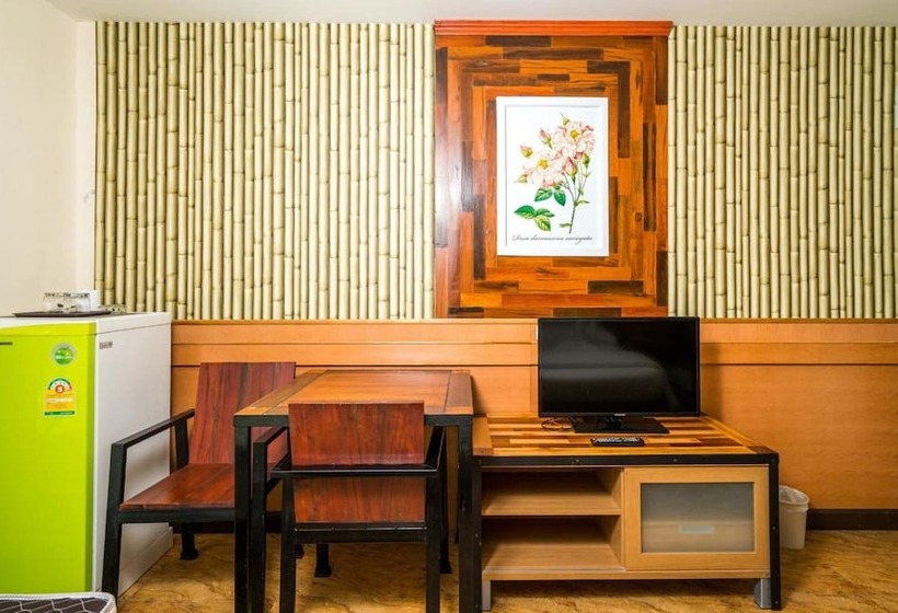 בית מלון כפרי Prew Lom Chom Nam