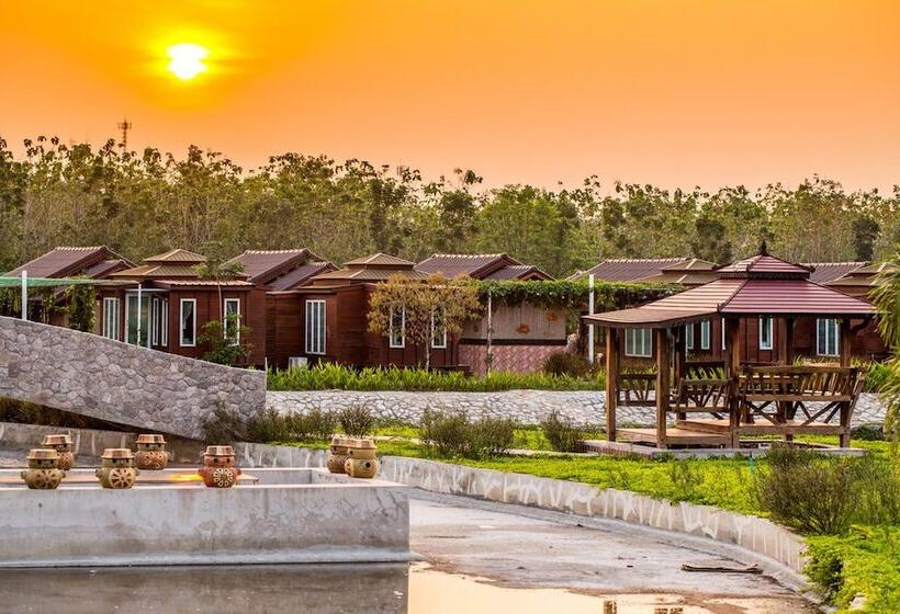 בית מלון כפרי Prew Lom Chom Nam