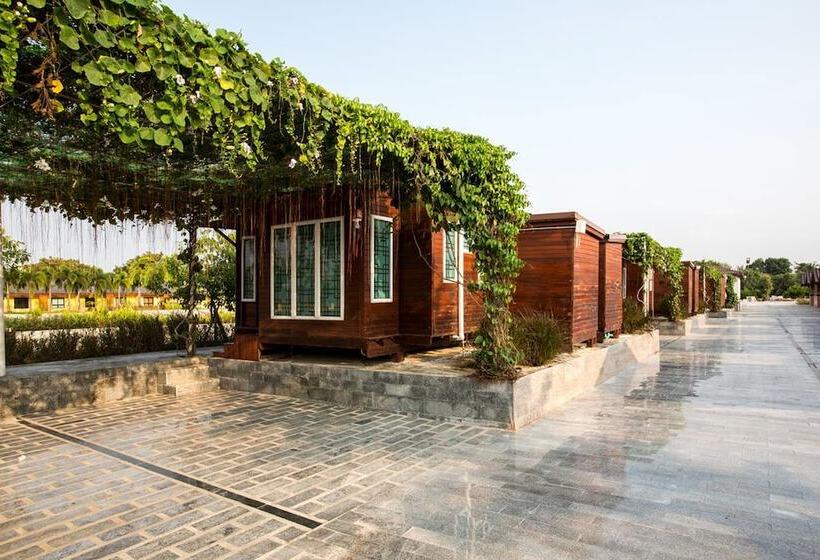 בית מלון כפרי Prew Lom Chom Nam