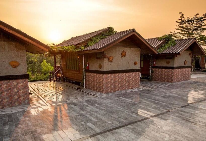 בית מלון כפרי Prew Lom Chom Nam