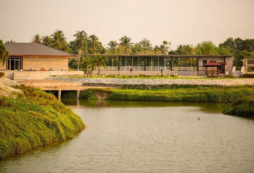 בית מלון כפרי Prew Lom Chom Nam