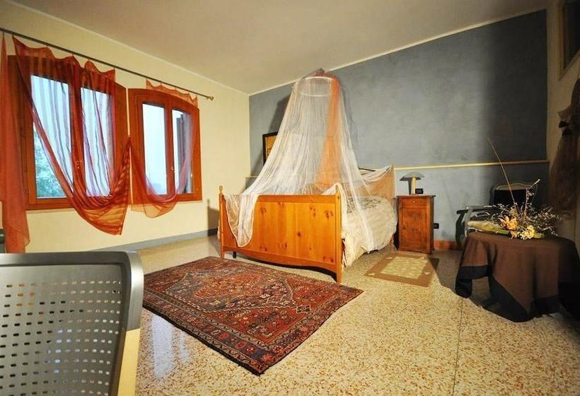 田舎風ホテル Agriturismo Corte Ceson La Casa Sull'acqua