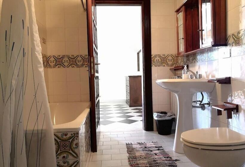 田舎風ホテル Agriturismo Il Castagno
