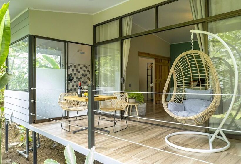 בית מלון כפרי Eden Organic Farm & Bungalows