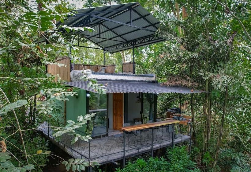 בית מלון כפרי Eden Organic Farm & Bungalows