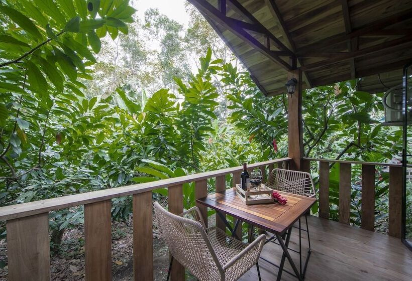 בית מלון כפרי Eden Organic Farm & Bungalows