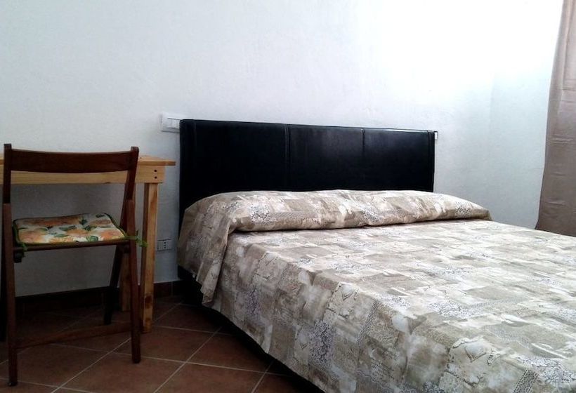 בית מלון כפרי Il Chiosco Giallo