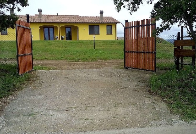 בית מלון כפרי Il Chiosco Giallo