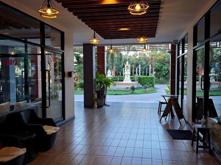 Hotel Sakura Boutique