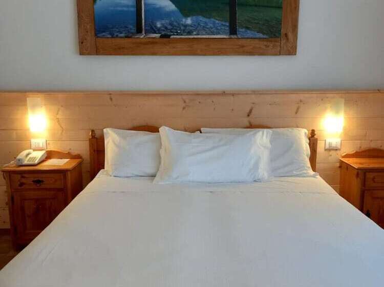 Отель Scoiattolo