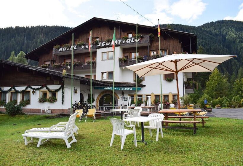 Отель Scoiattolo