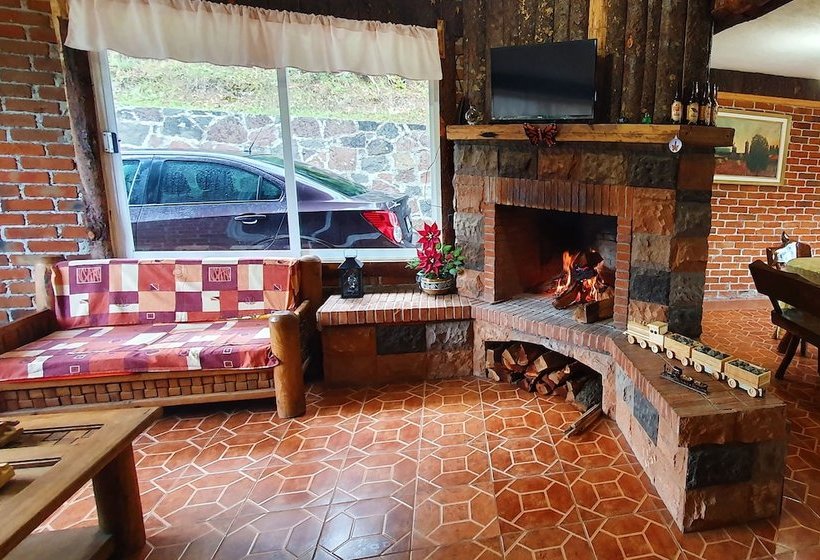 ホテル Senda Monarca