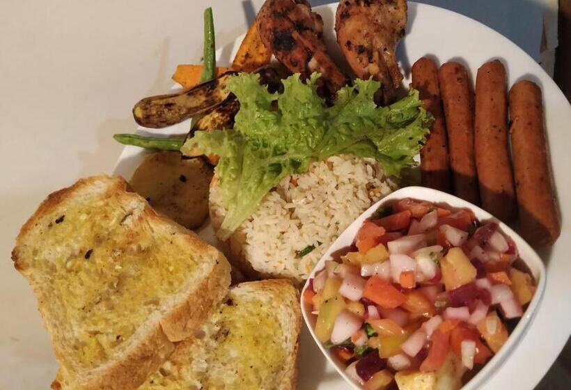 ホテル Sinharaja Forest Gate