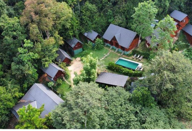 ホテル Sinharaja Forest Gate