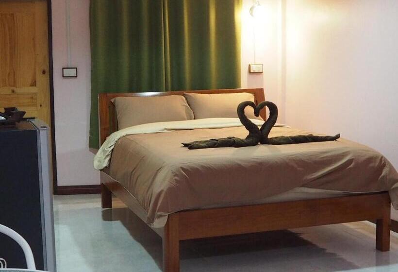 Отель Smile Resort