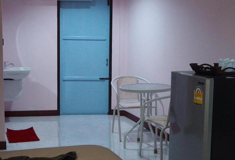 Отель Smile Resort