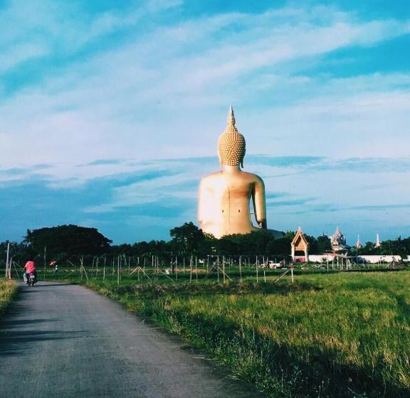 Отель Smile Resort