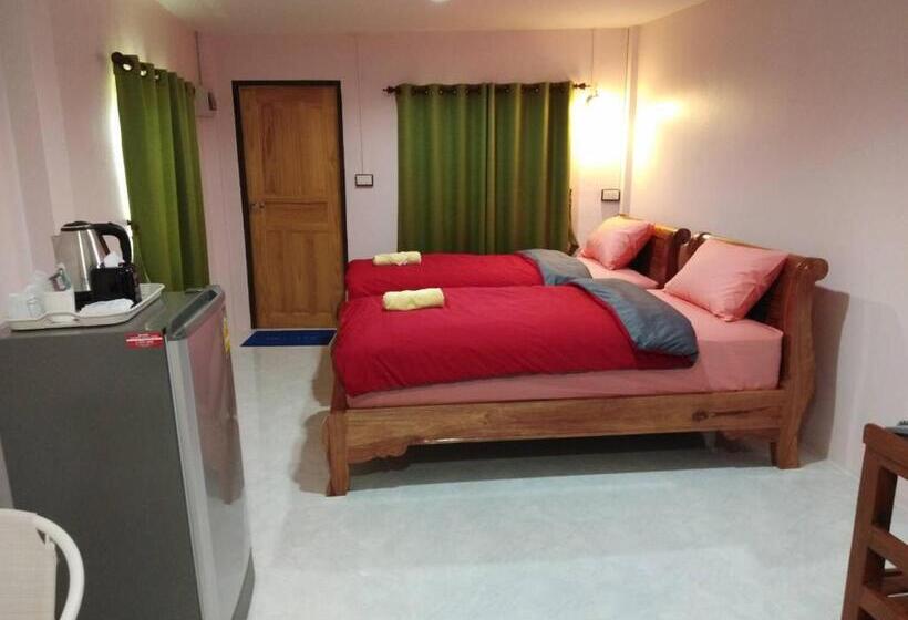 Отель Smile Resort