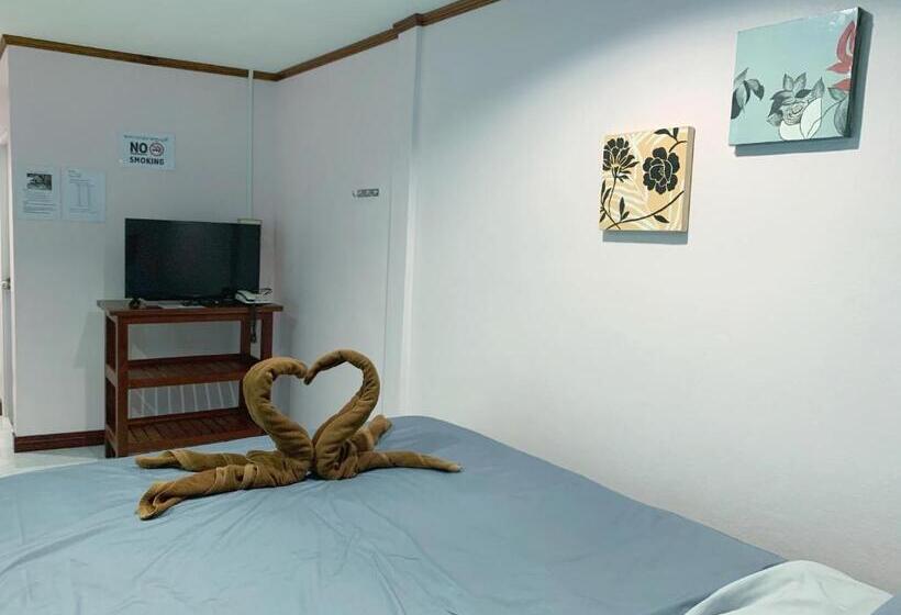 Отель Smile Resort