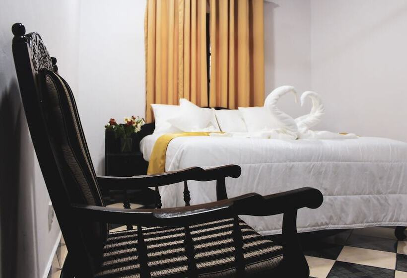 Отель Stay Rumies