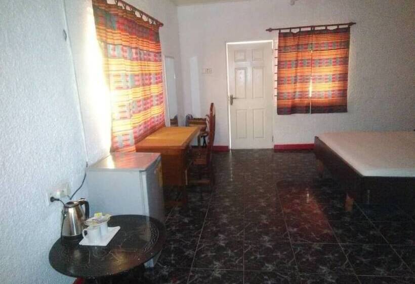 בית מלון כפרי Tills Beach