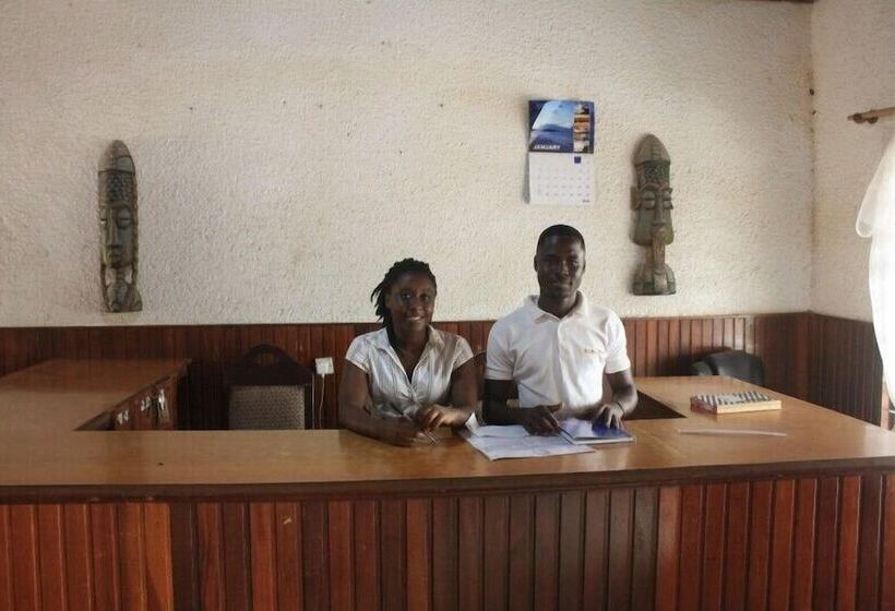 בית מלון כפרי Tills Beach