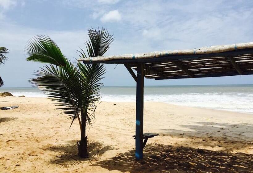 בית מלון כפרי Tills Beach