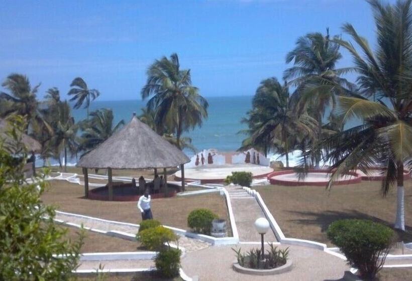 Отель Tills Beach