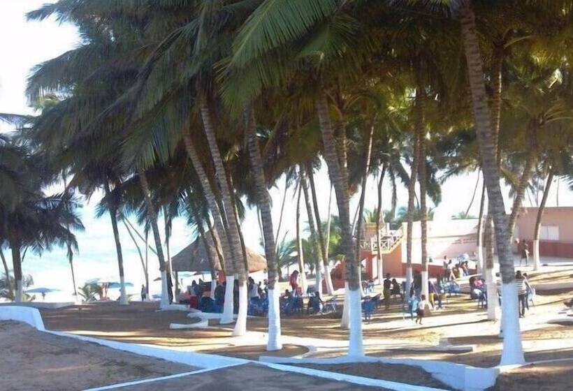 בית מלון כפרי Tills Beach