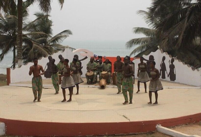 בית מלון כפרי Tills Beach