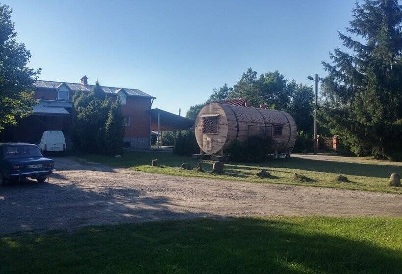 בית מלון כפרי Vesela Bochka