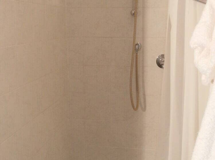 Ostello Della Gioventù Di Ciglione