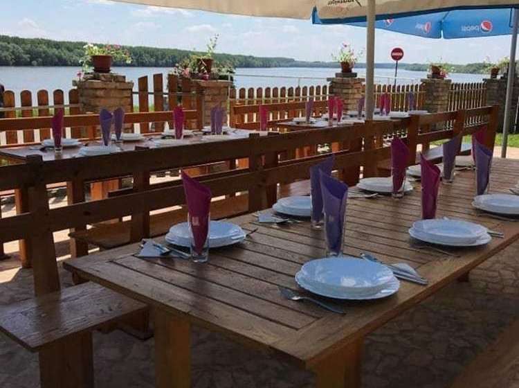 بنسيون Bakina Kuca